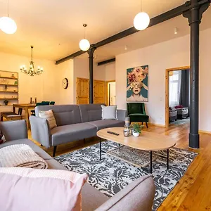  Apartment Großer Terrassentraum In Klein Venedig